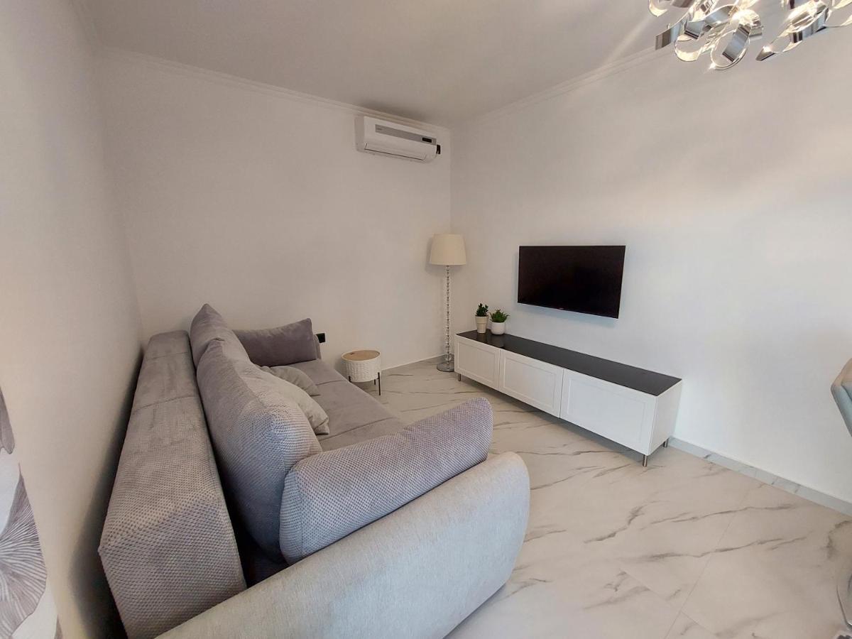 Čižići Apartments Rajna מראה חיצוני תמונה