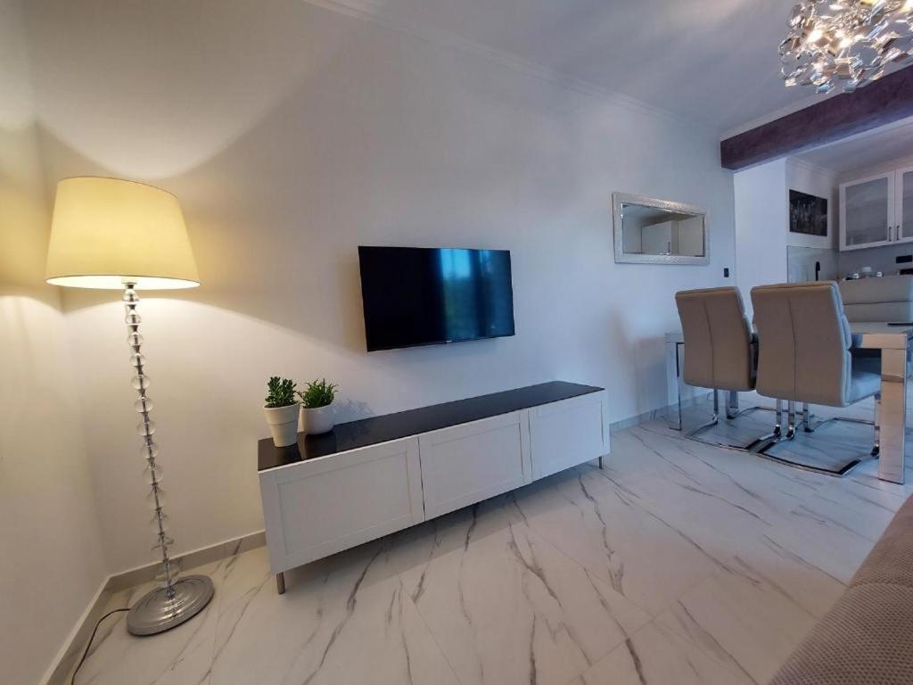 Čižići Apartments Rajna מראה חיצוני תמונה