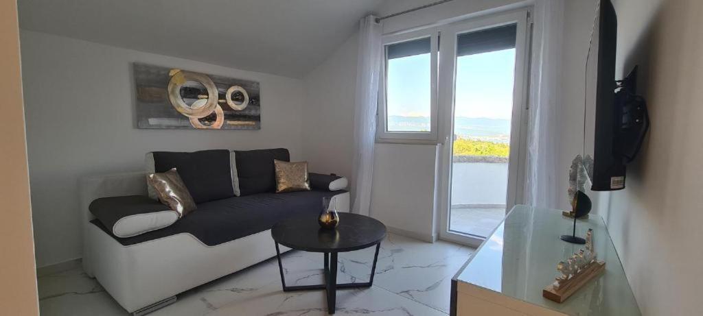 Čižići Apartments Rajna מראה חיצוני תמונה